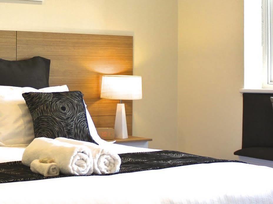 Bay 10 - Suites And Apartments Port Lincoln Eksteriør bilde